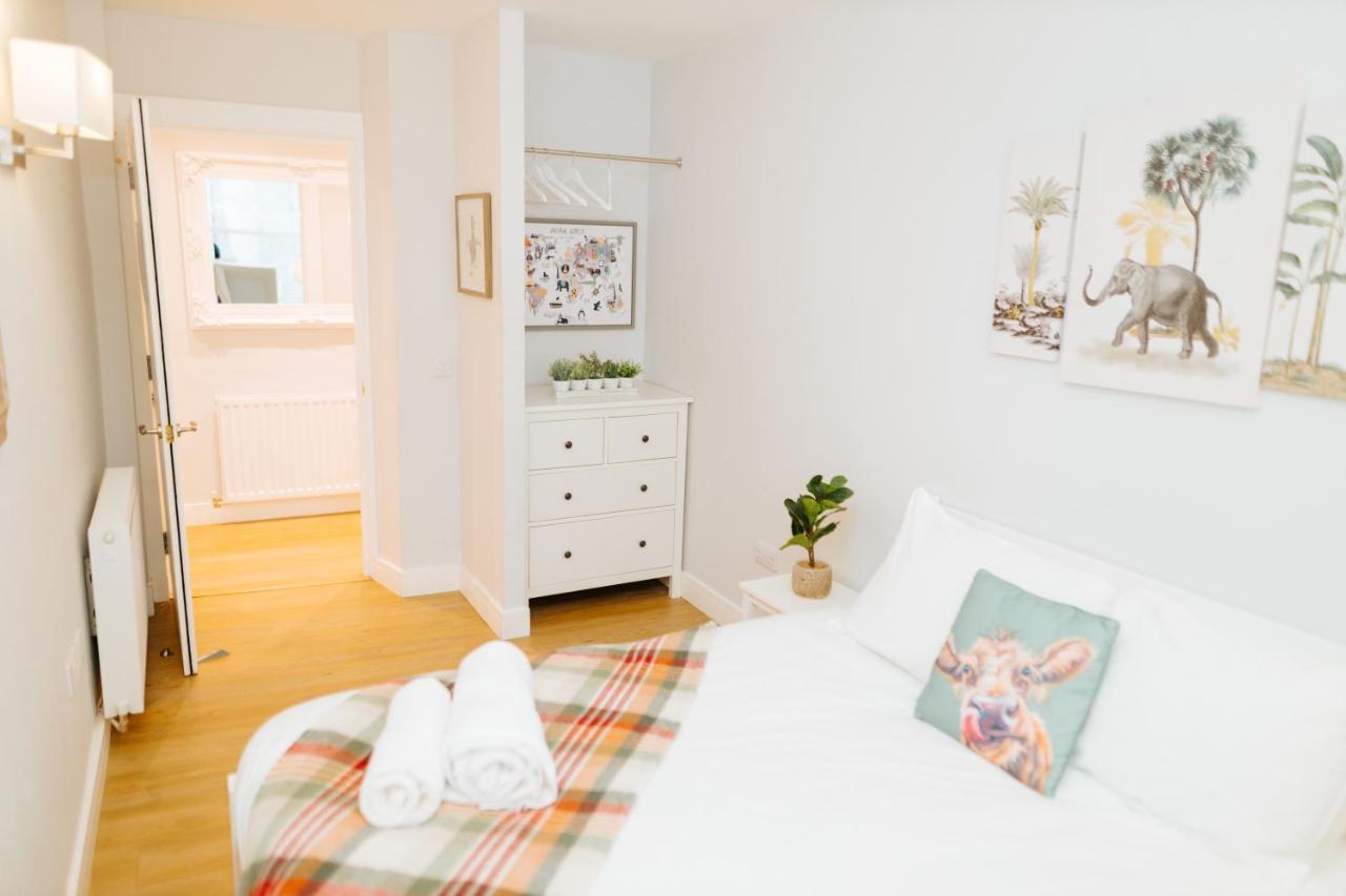 Luxury Modern 3 Bedroom Apartment In City Centre Эдинбург Экстерьер фото