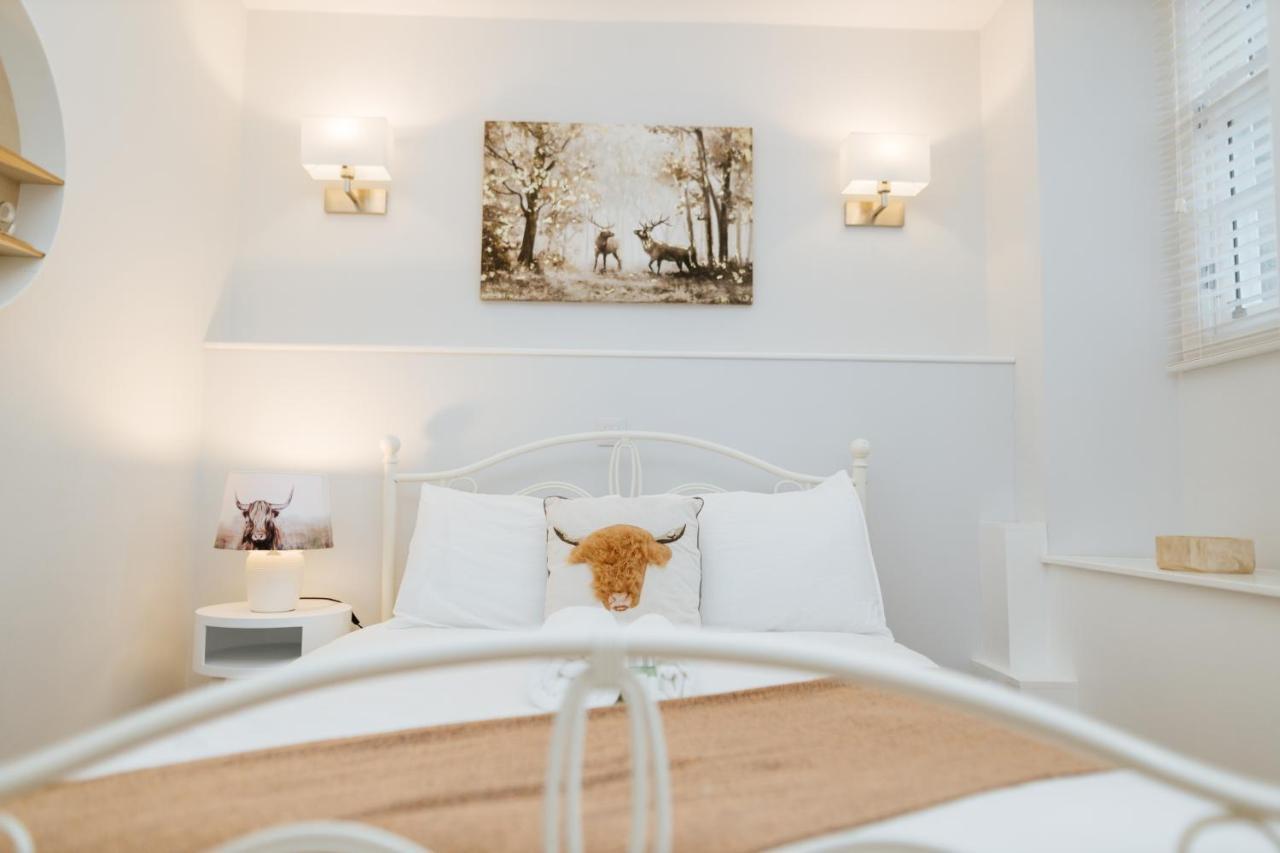 Luxury Modern 3 Bedroom Apartment In City Centre Эдинбург Экстерьер фото